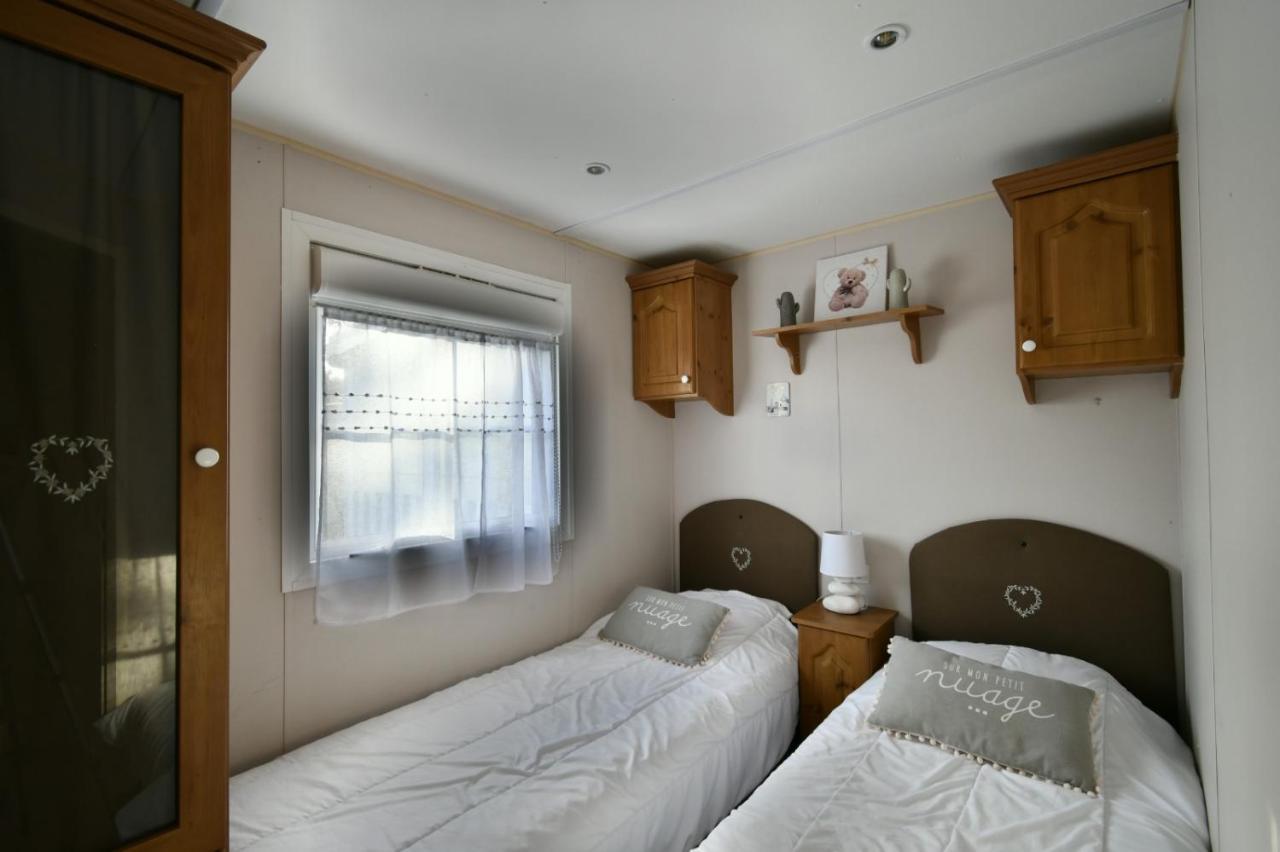 Mobil'Home Climatise Terrain Prive Proche Du Zoo De La Palmyre レ・マトゥ エクステリア 写真